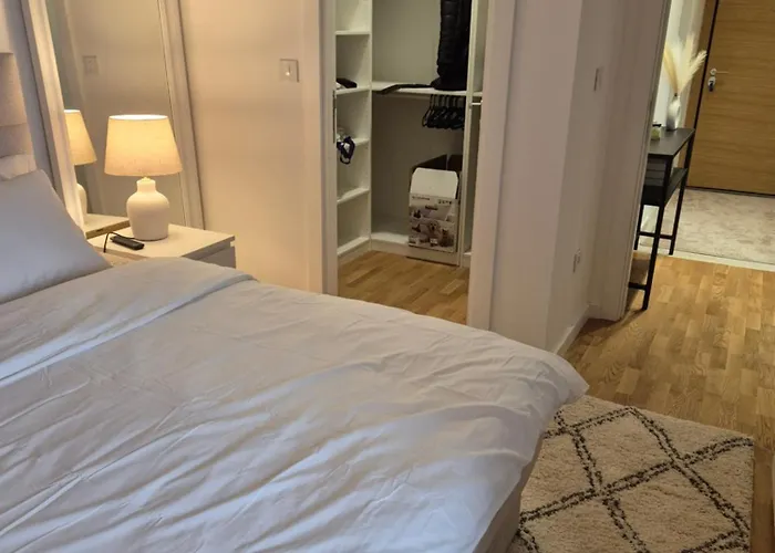 Knezev Park Lux * Novi Sad