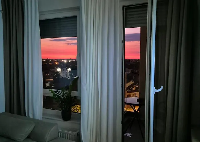 Knezev Park Lux Appartement Novi Sad